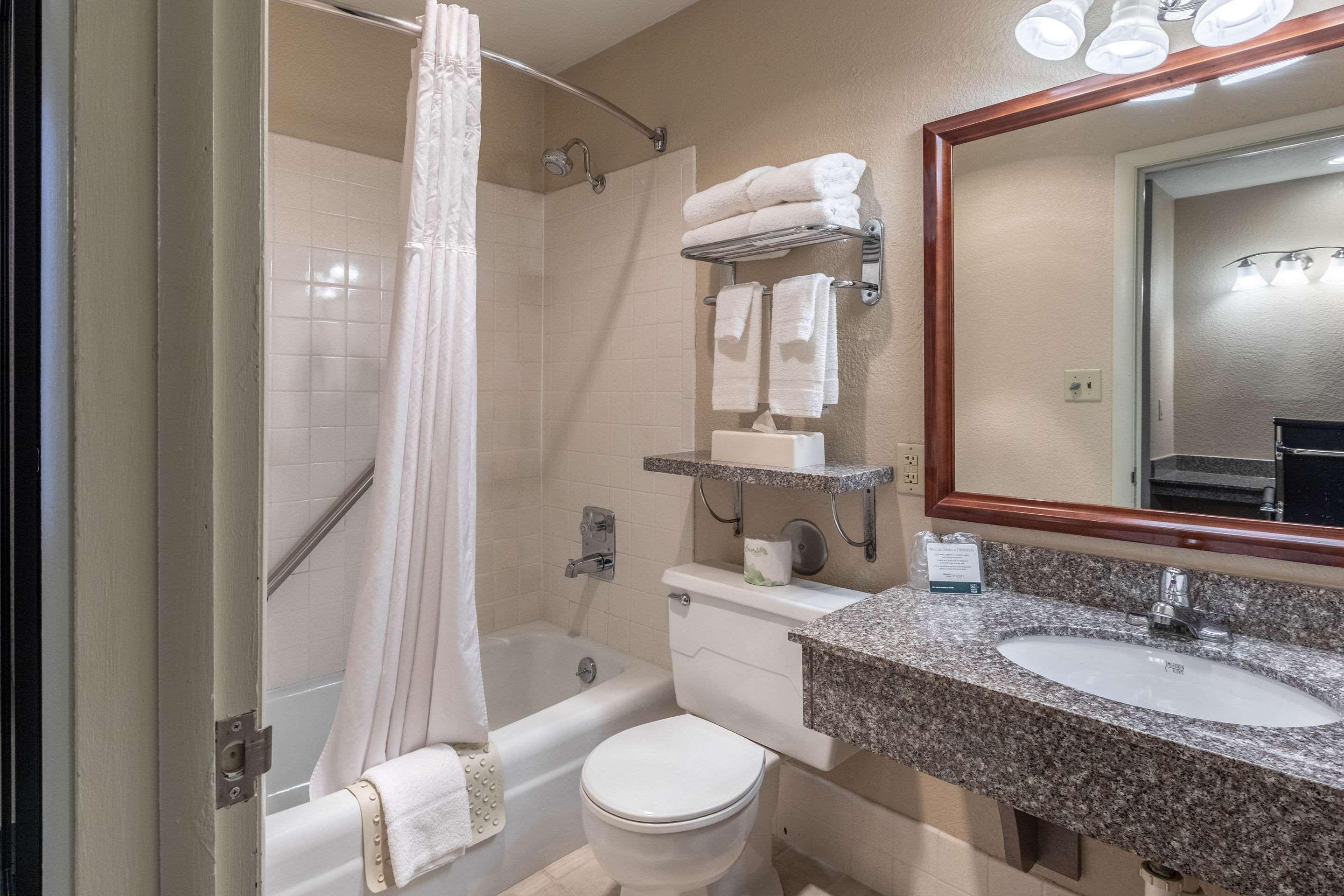 Quality Inn Уосо Экстерьер фото